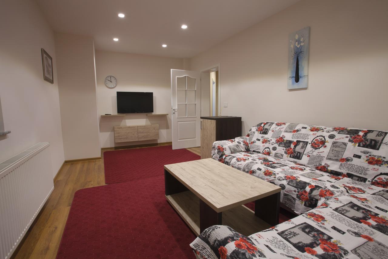 Apartmani Brocat Yeni Pazar Dış mekan fotoğraf